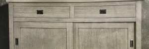 Madia base rovere patinato con 2 cassetti e 2 ante scorrevoli