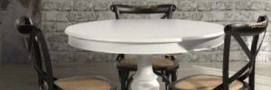 TAVOLO SHABBY CHIC CON GAMBA TORNITA BIANCO
