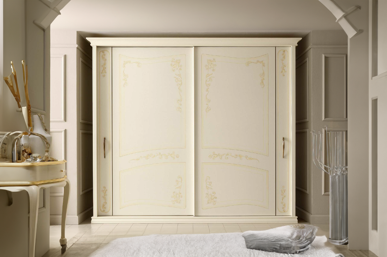 Armadio Vintage senza specchi